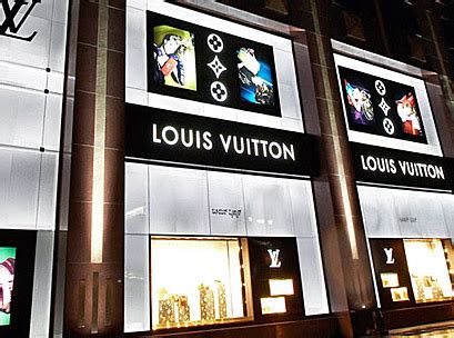 louis vuitton hyderabad store|louis vuitton office in india.